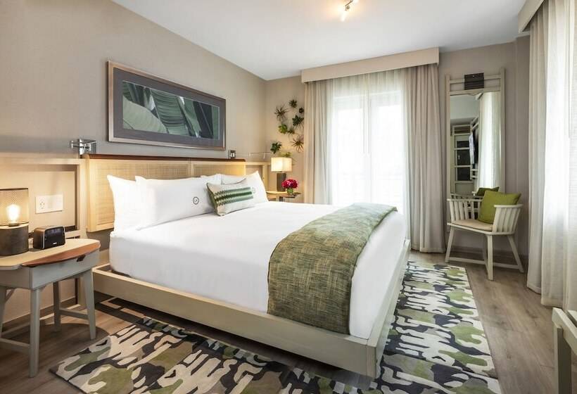 标准间带双人床, Lennox Miami Beach