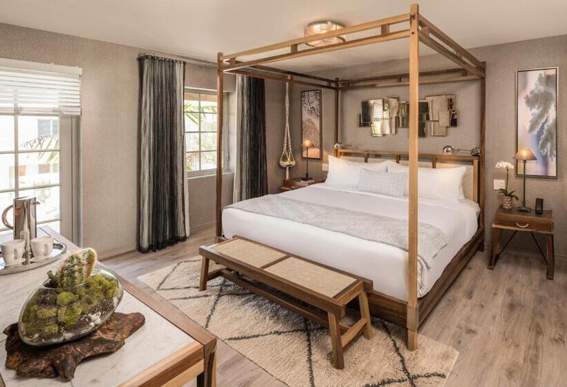 带大床的豪华间, Lennox Miami Beach