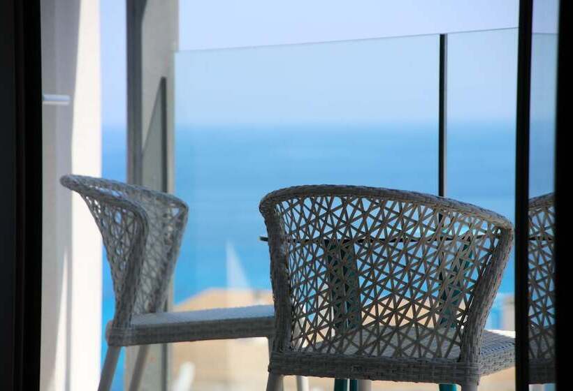 Номер Стандарт Боковой Вид на Море, Mar Azul Pur Estil Hotel & Spa
