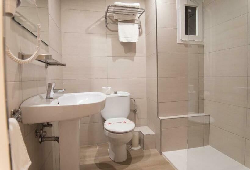 Economy-huone, Seramar Hotel Luna Park Adults Only