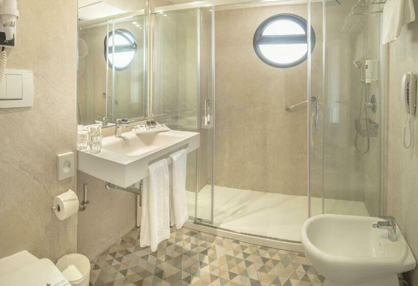 اتاق خانوادگی, Rh Princesa Hotel & Spa 4 Sup