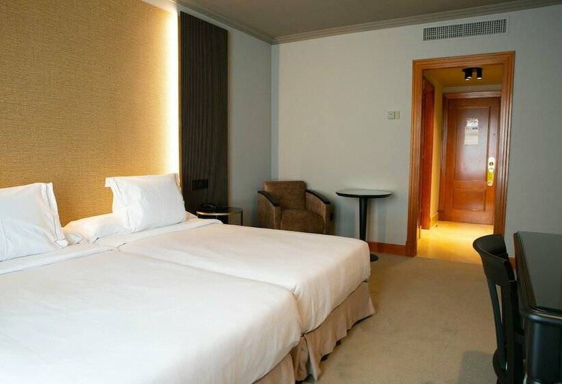 ジュニアスイート, Sercotel Ciudad De Oviedo