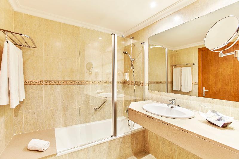 带海景的标准房, Universal Hotel Castell Royal