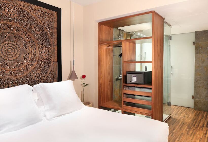 Номер Дюплекс, Gran Derby Suites, A Small Luxury Hotel Of The World