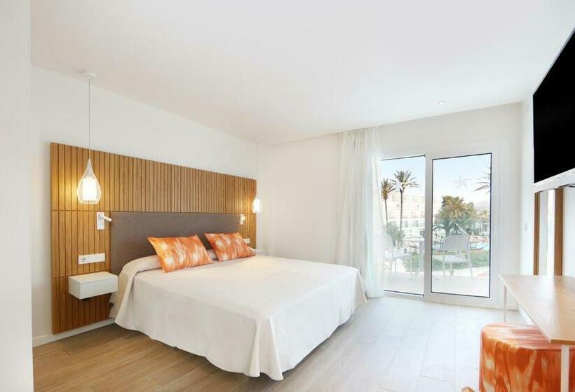 Номер Стандарт Вид на Бассейн, Iberostar Waves Playa de Muro