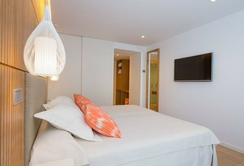 Номер Стандарт Вид на Бассейн, Iberostar Waves Playa de Muro