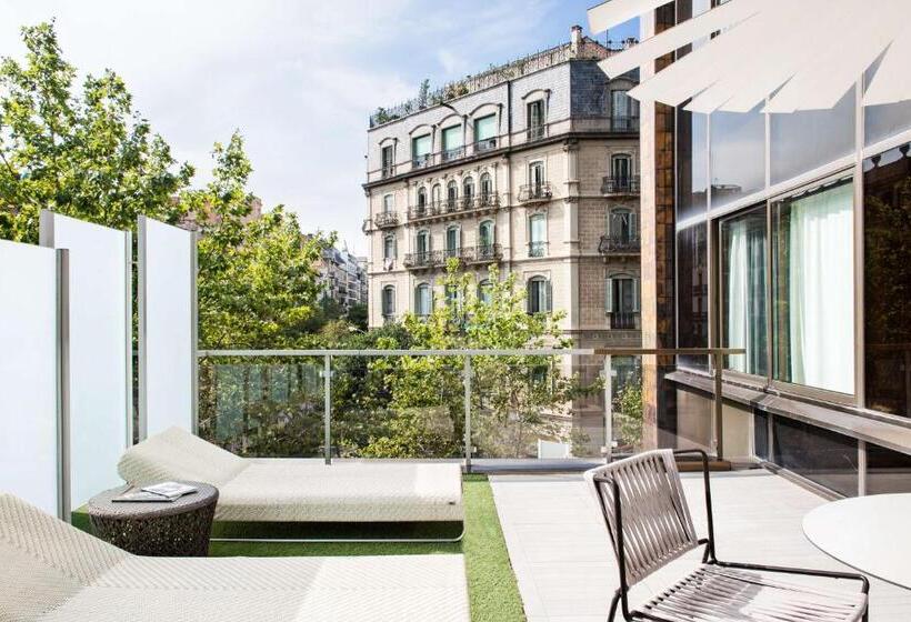 Номер Superior с Террасой, NH Collection Barcelona Gran Hotel Calderon