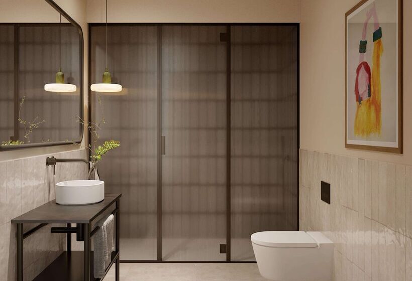 标准间, Regina Barcelona