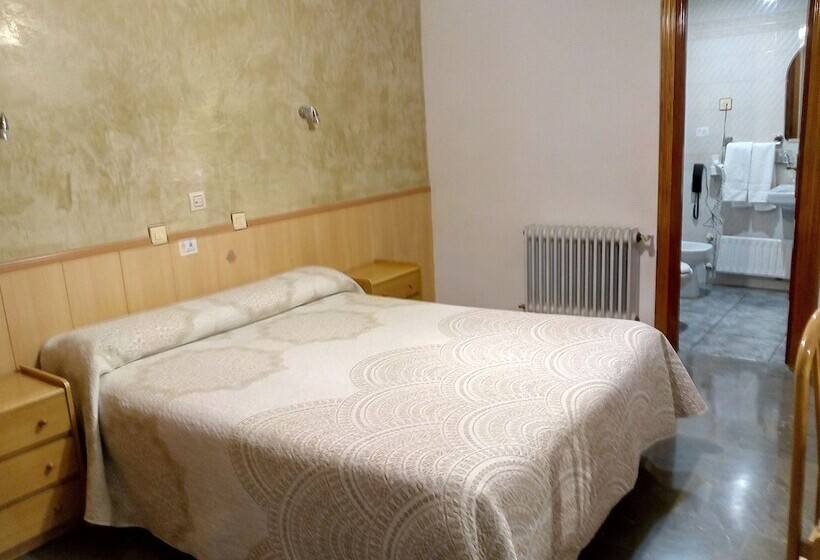 スタンダードルーム, Hostal Manolete