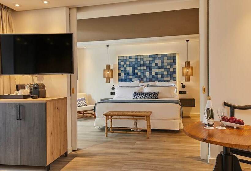 Люкс Клуб, Dreams Jardin Tropical Resort & Spa