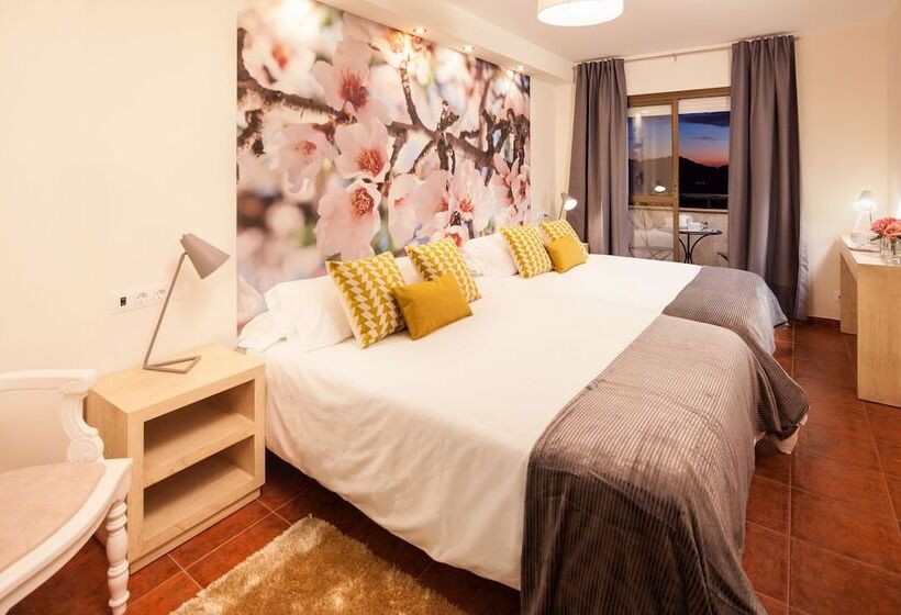 Четырехместный Номер Стандарт, Y Bungalows Balcon De Competa