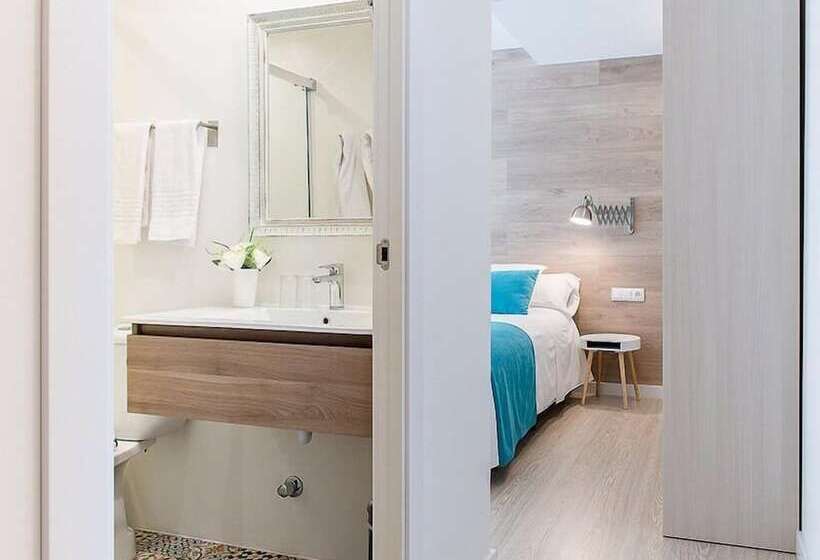 Номер Superior с Террасой, Hostal Menurka