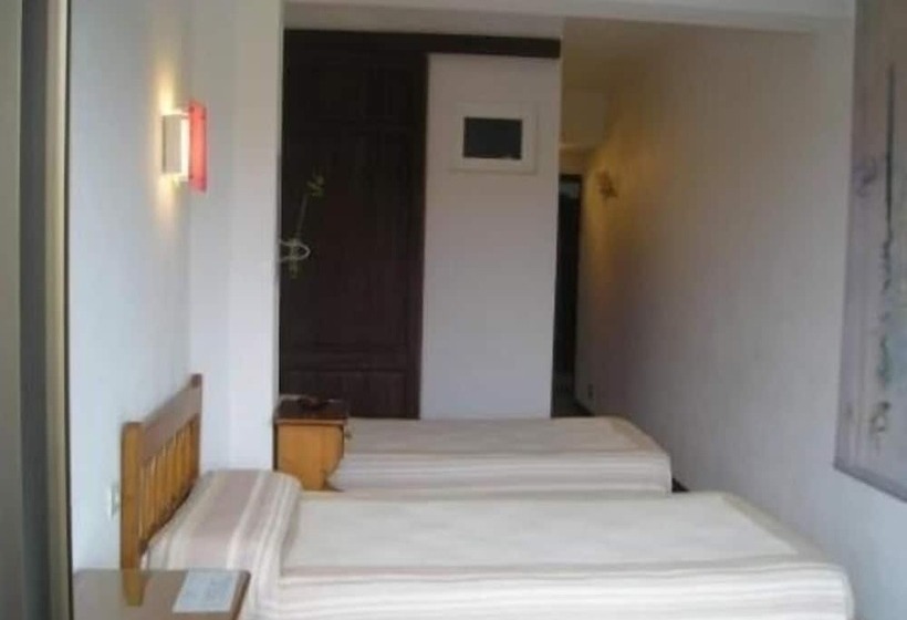 Номер Стандарт Вид на Море, Hostal Can Jordi