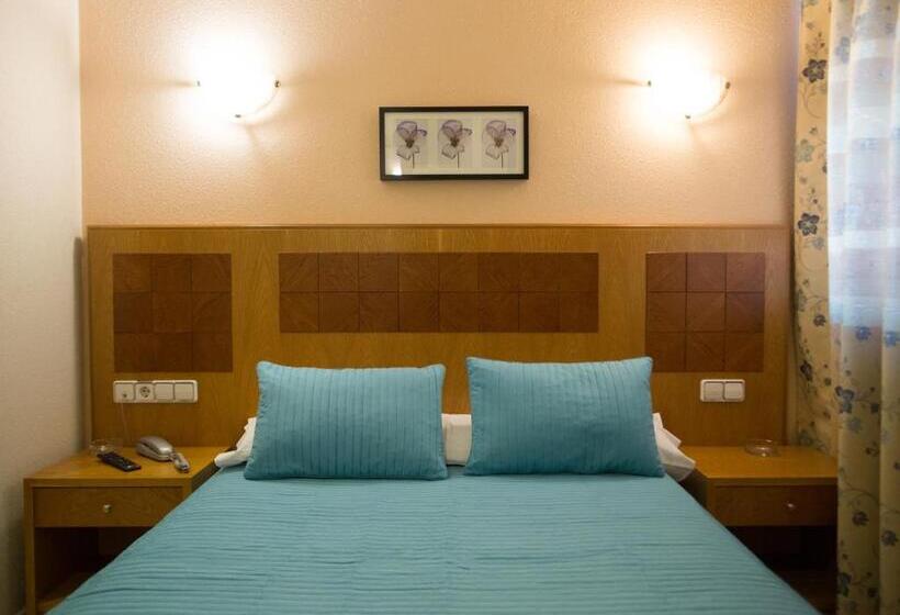 Номер Стандарт, Hostal Azul
