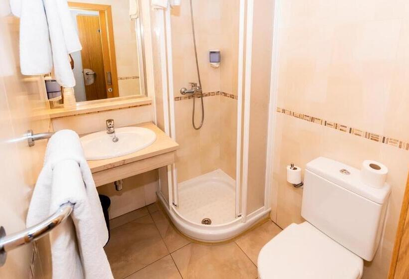 اتاق استاندارد, Hostal Viky