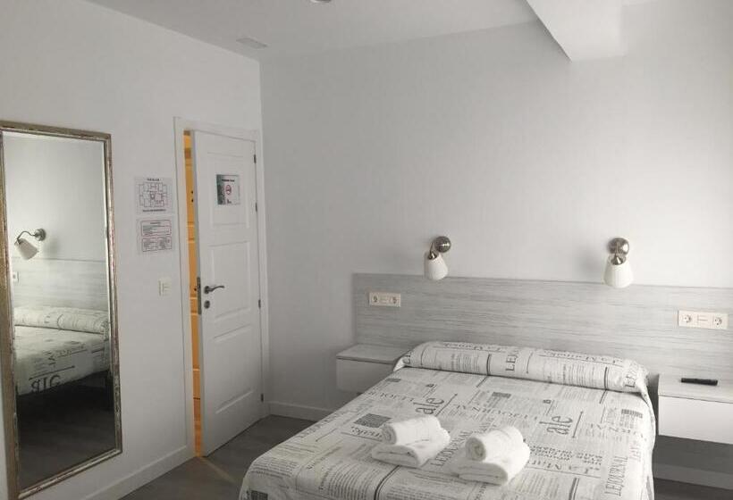 חדר סטנדרט מיטה זוגית, Hostal Lar