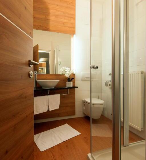 Полулюкс, Seminarhotel Lengbachhof Gmbh
