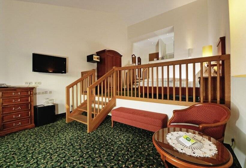 Полулюкс, Gartenhotel & Weingut Pfeffel Dürnstein