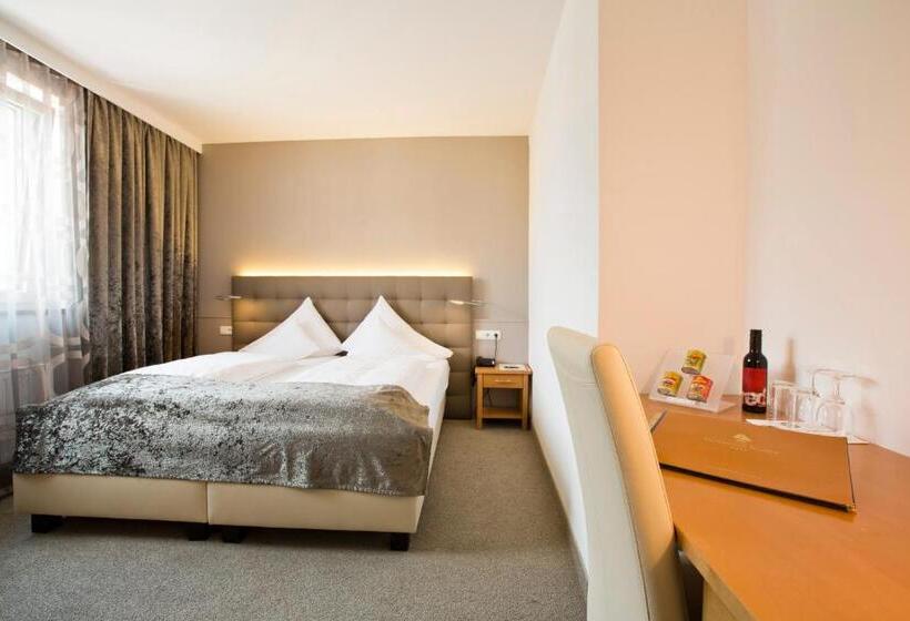 Классический Номер, Stadthotel Goldenes Schiff