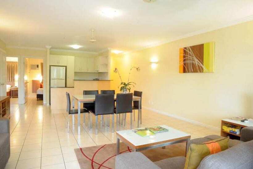 Апартаменты 2 Спальни, Bay Village Tropical Retreat & Apartments