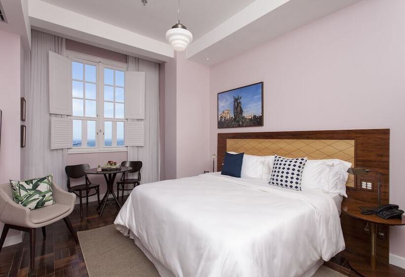 اتاق لوکس, Fera Palace