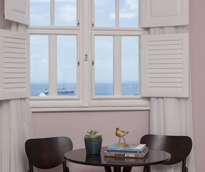 اتاق لوکس, Fera Palace