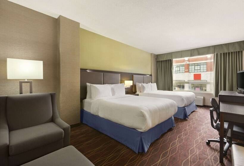 ２ダブルベッドのスタンダードルーム, Days Inn By Wyndham Ottawa