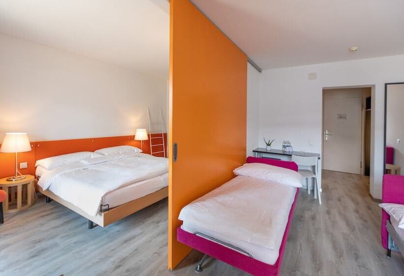 اتاق خانوادگی, Parkhotel Brenscino Brissago