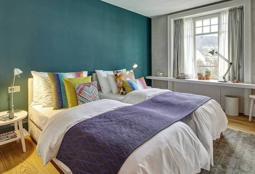 Quarto Estandar, Anker Luzern