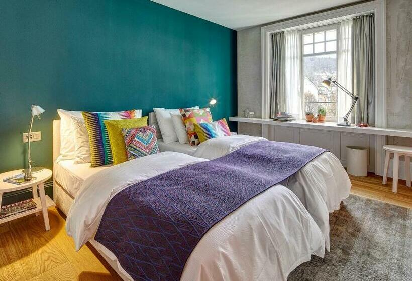 Quarto Estandar, Anker Luzern