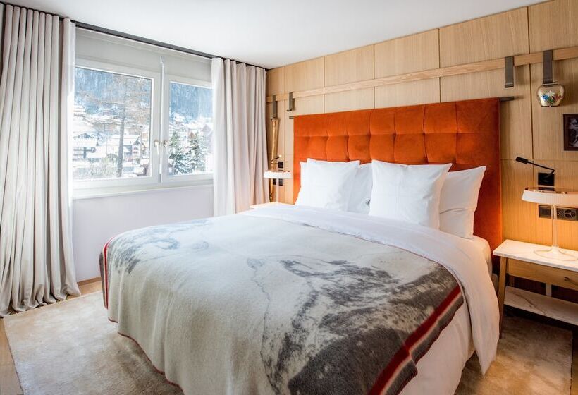 اتاق استاندارد, Schweizerhof Zermatt   A Small Luxury