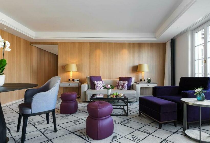سوییت, Storchen Zürich   Lifestyle Boutique