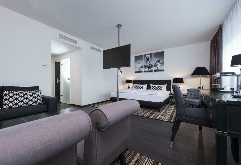 小型套房, Wyndham Stuttgart Airport Messe