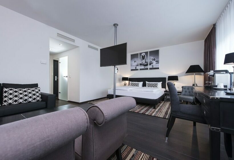 小型套房, Wyndham Stuttgart Airport Messe