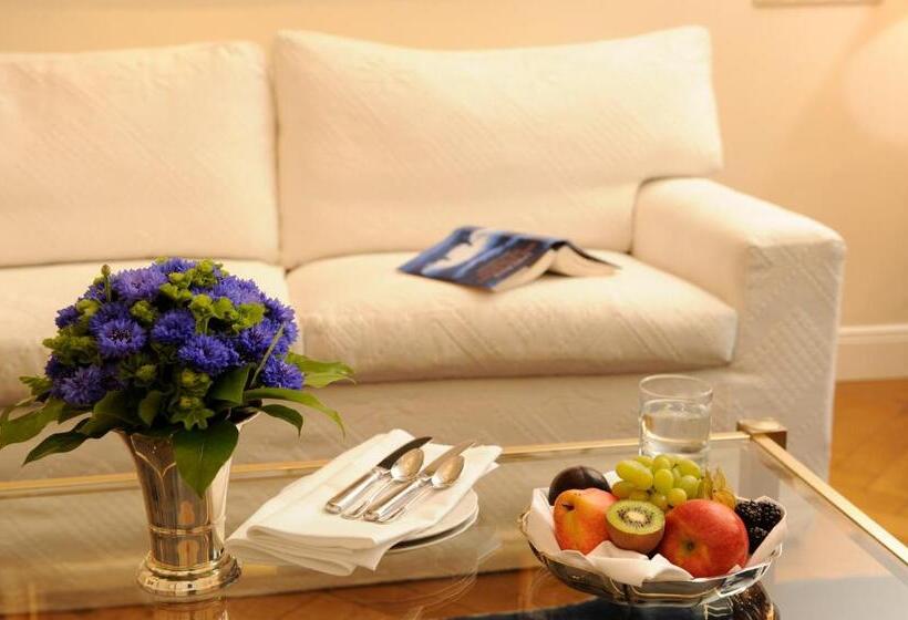 Люкс, Boutique Hotel Splendid