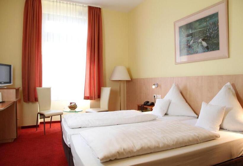 Номер Стандарт, Top Hotel Amberger