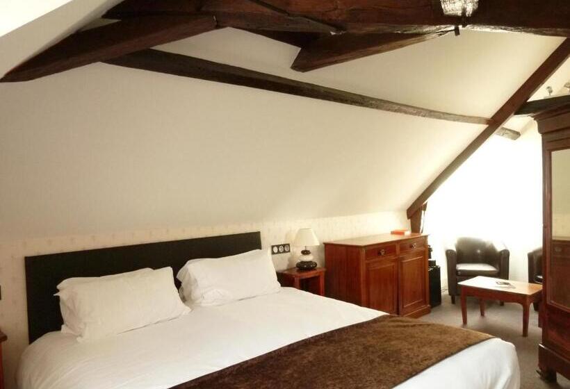 Номер Комфорт, Hôtel Grand Monarque