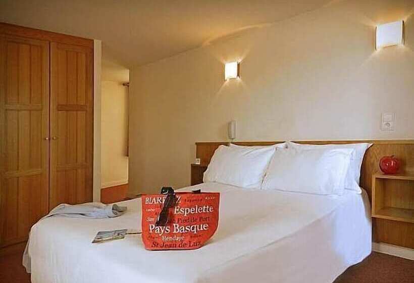 Номер Стандарт, Hôtel Bonnet