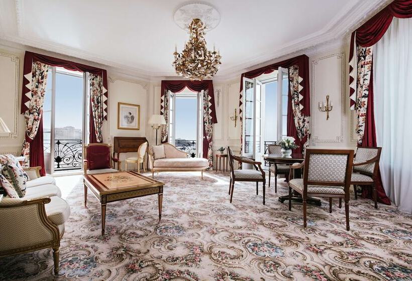 Люкс, Hôtel Du Palais Biarritz, In The Unbound Collection By Hyatt
