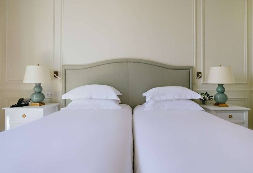 Номер Стандарт, Hôtel Du Palais Biarritz, In The Unbound Collection By Hyatt