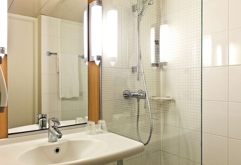 Номер Стандарт Двуспальная Кровать, B&b Hotel Le Mans Centre Cathédrale