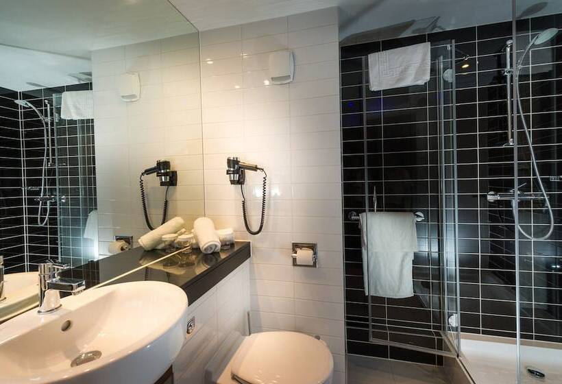 Номер Стандарт, Holiday Inn Express Strasbourg   Sud, An Ihg