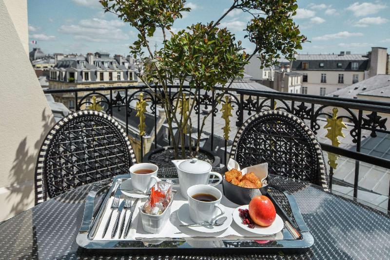 اتاق استاندارد با تخت بزرگ, Maison Astor Paris, Curio Collection By Hilton