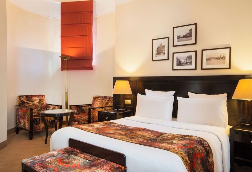 اتاق لوکس, Hôtel Régent Contades