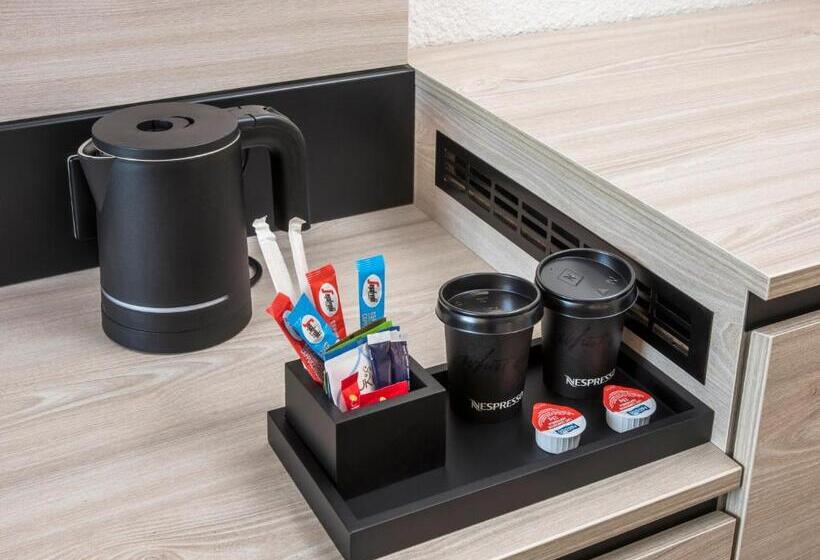Номер Superior, Novotel Rennes Alma