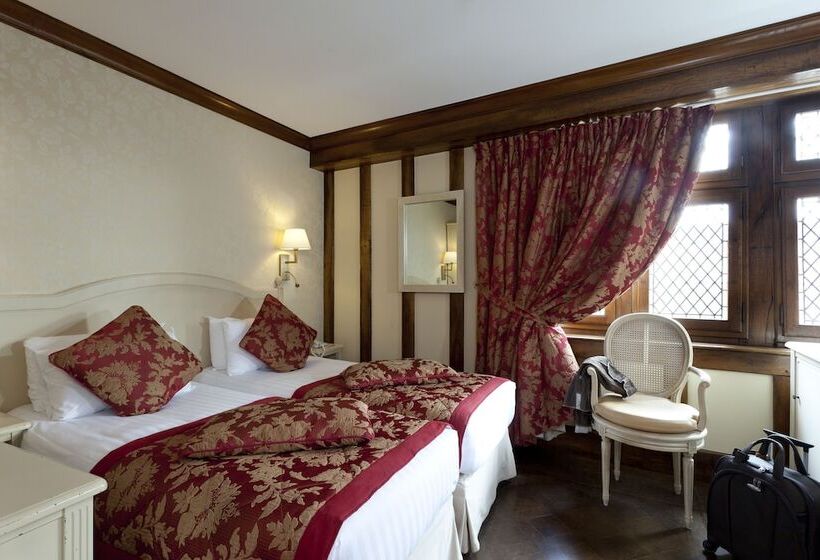 Номер Стандарт, Auberge Saint Pierre