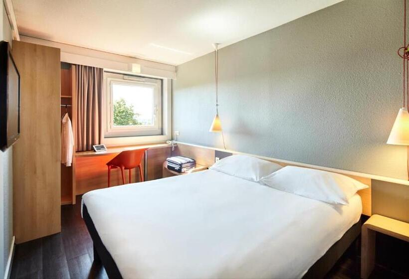 Номер Стандарт Адаптированный для Инвалидов, B&b Hotel Versailles Le Chesnay