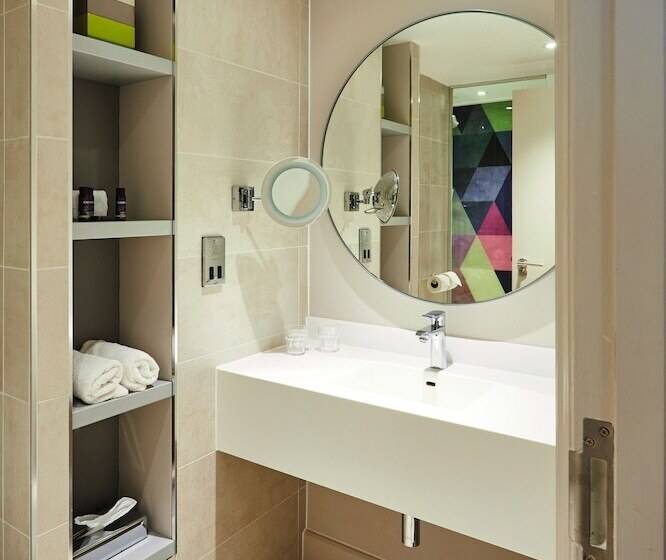 패밀리 스위트, Aztec Hotel And Spa