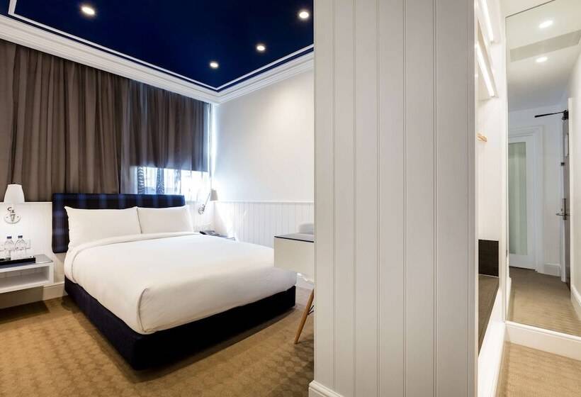 Номер Стандарт, Radisson Blu Hotel, London Tottenham Court Road   Formerly Kenilworth