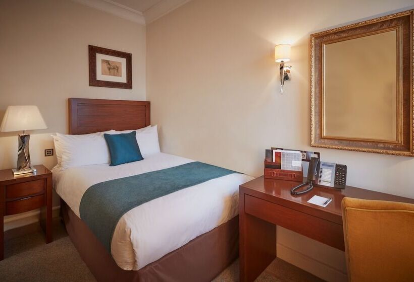스탠다드 싱글 룸, The Royal Horseguards Hotel, London